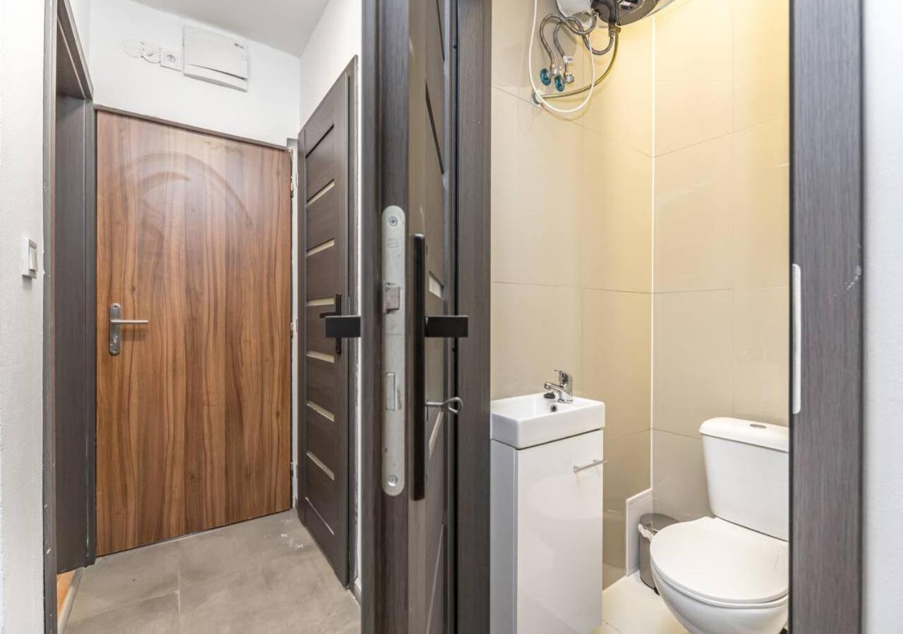 Elegance Apartments Прага Екстериор снимка