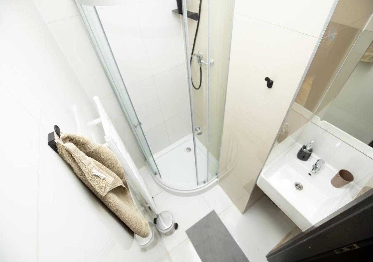 Elegance Apartments Прага Екстериор снимка